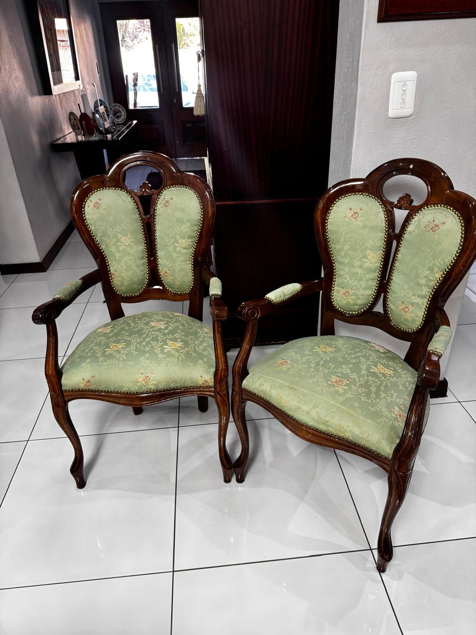 Antique Dining Room Furniture